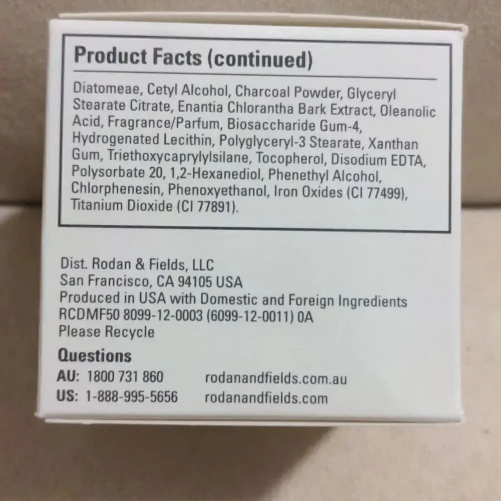 Rodan+Fields RECHARGE Charcoal Detox Mask New in Box